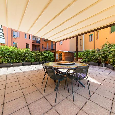 Nettuno Apartment - Private Garden In Bologna Center Exterior foto