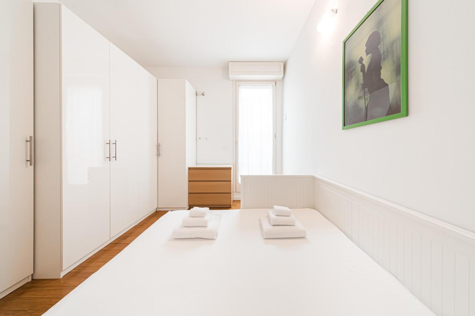 Nettuno Apartment - Private Garden In Bologna Center Exterior foto